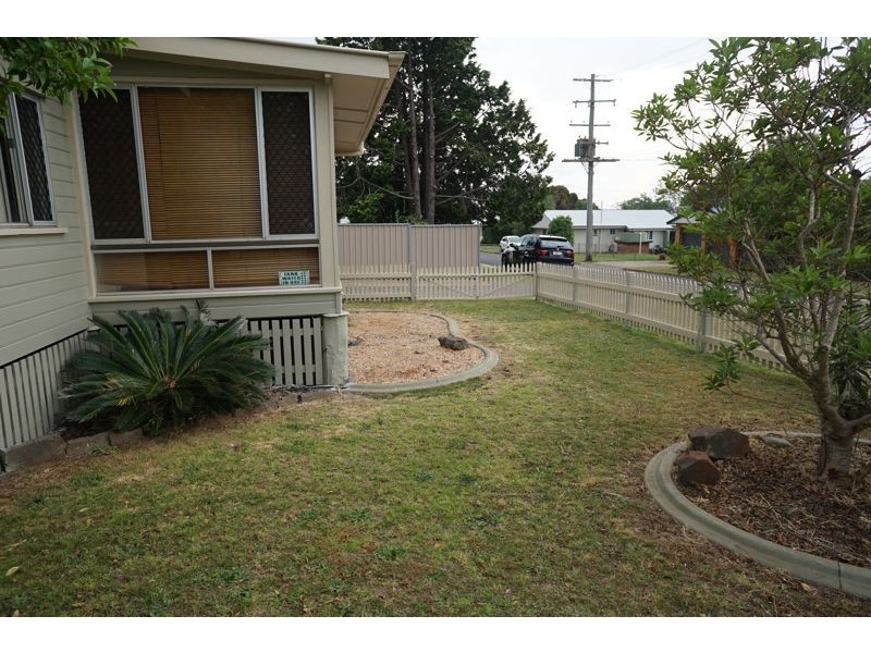 7 Kowald St, Harristown QLD 4350