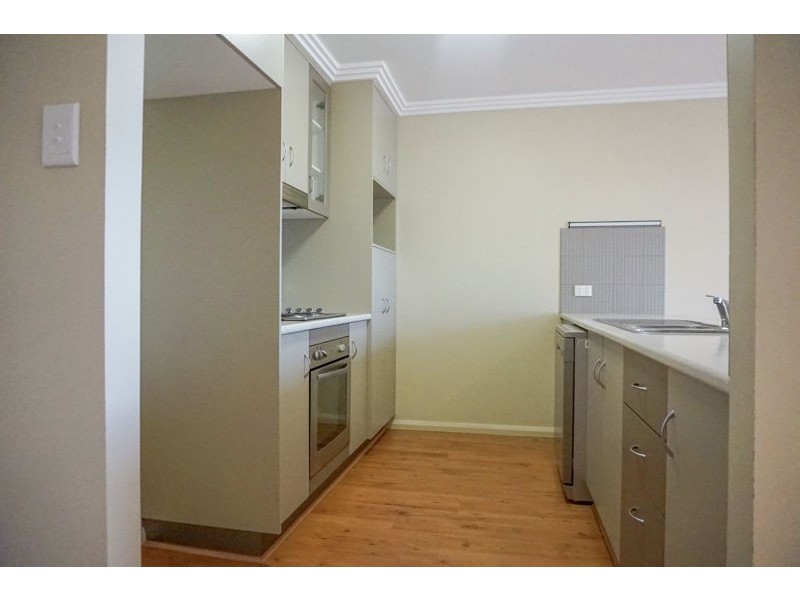 1/9 Eiser Street, Harristown QLD 4350