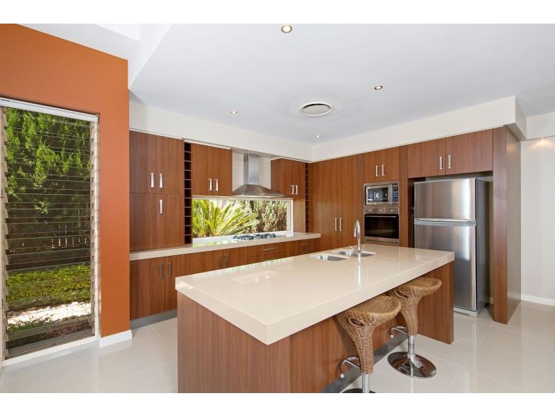 19 Saba Court, Middle Ridge QLD 4350
