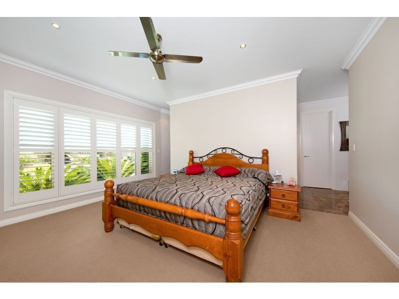 19 Saba Court, Middle Ridge QLD 4350