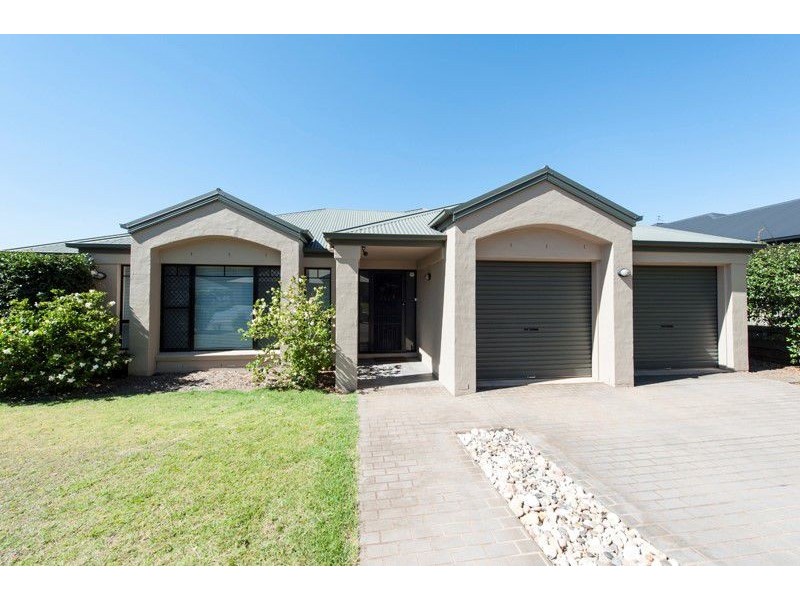 7 Jake Court, Middle Ridge QLD 4350