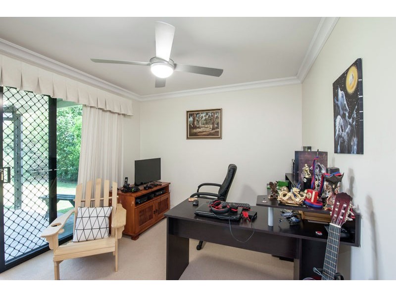 7 Jake Court, Middle Ridge QLD 4350