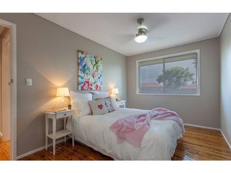 28 Merino Street, Harristown QLD 4350