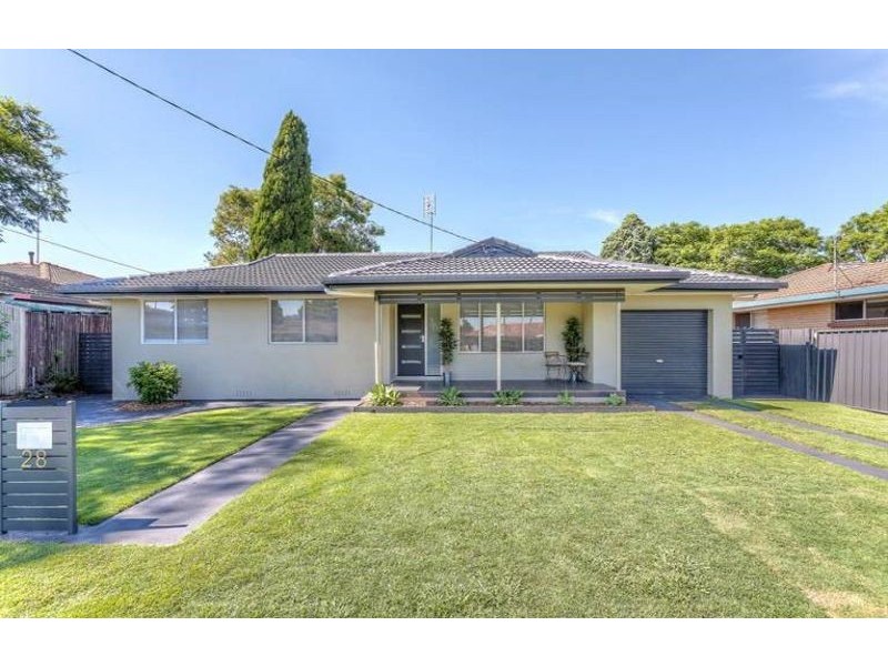 28 Merino Street, Harristown QLD 4350