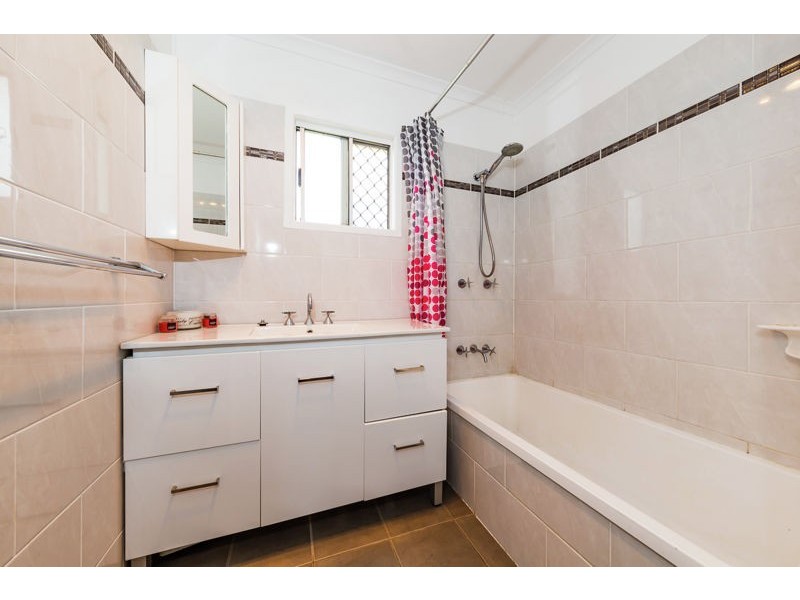 84 Vanity Street, Rockville QLD 4350