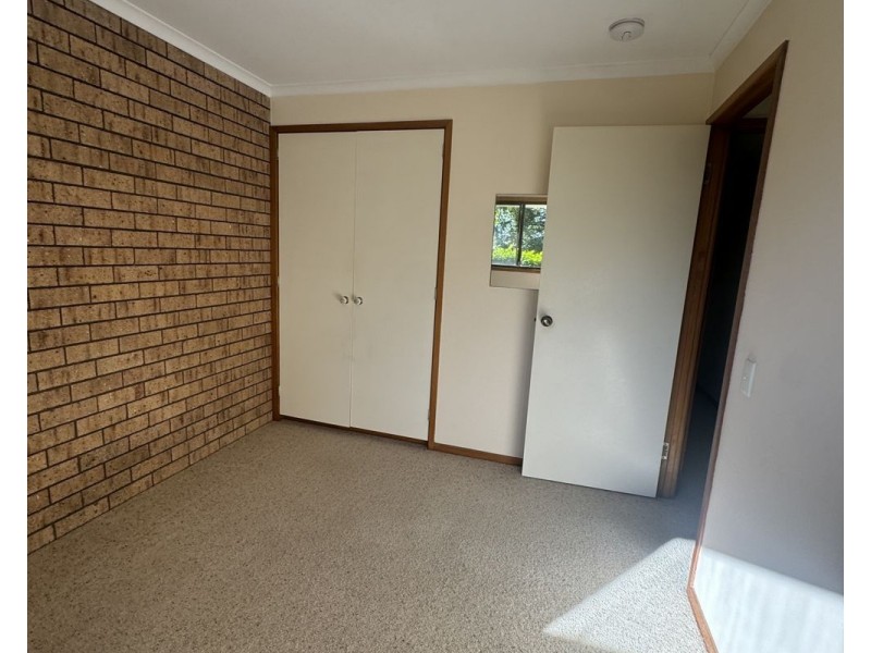 2/18 Eunice Court, Kearneys Spring QLD 4350