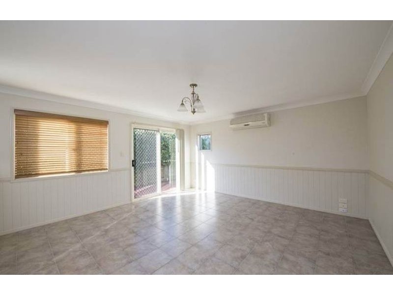 1/14a Hume Street, North Toowoomba QLD 4350