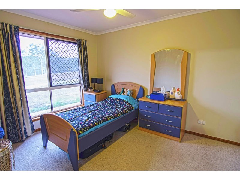 672 Preston Boundary Road, Preston QLD 4352
