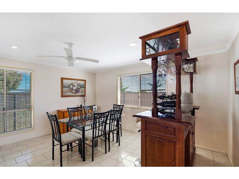 140 Hursley Road, Glenvale QLD 4350