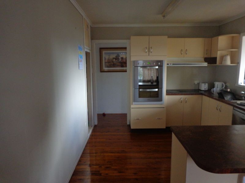 229 Alderley Street, Centenary Heights QLD 4350