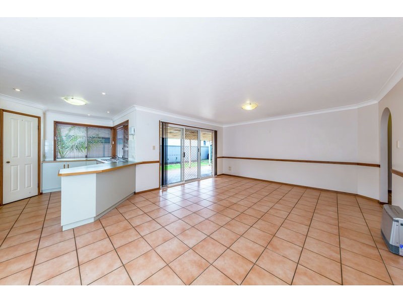 14 Elvery Court, Middle Ridge QLD 4350