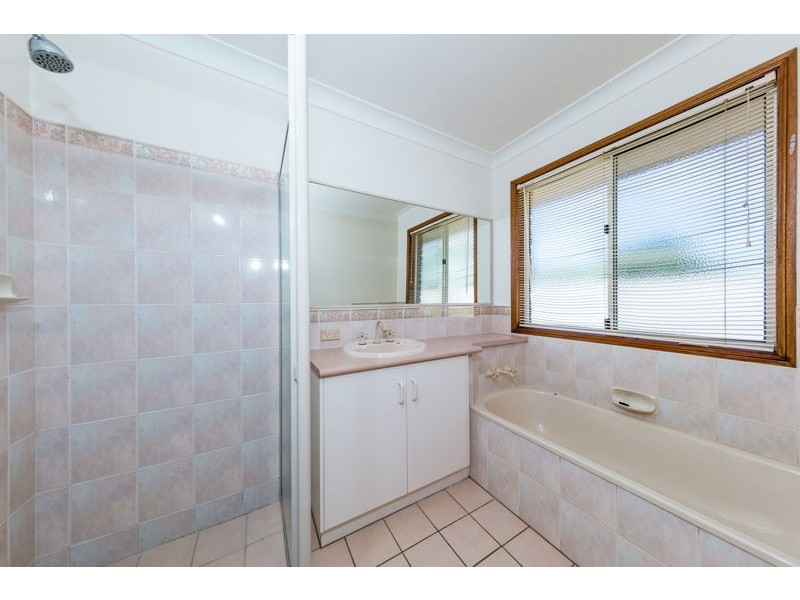 14 Elvery Court, Middle Ridge QLD 4350