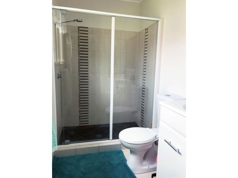 96 Kearney Street, Kearneys Spring QLD 4350