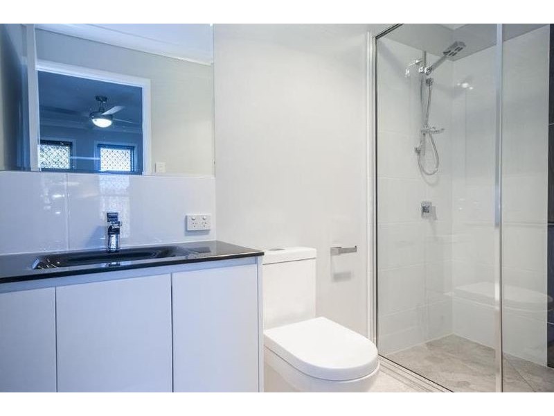 1/3 Warwick Street, Harristown QLD 4350