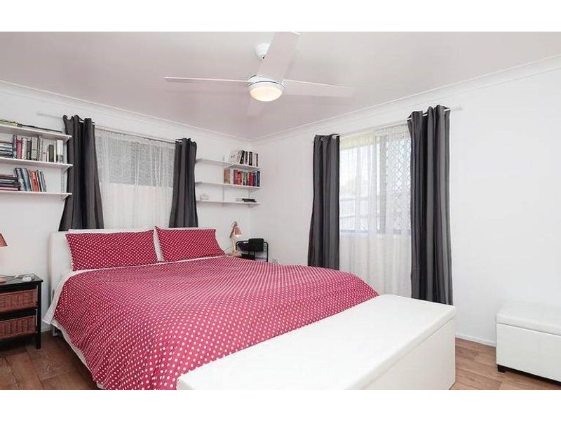 1 Champagne Crescent, Wilsonton Heights QLD 4350