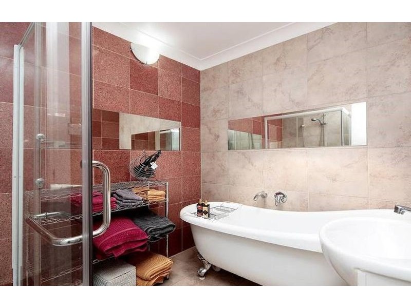 1 Champagne Crescent, Wilsonton Heights QLD 4350