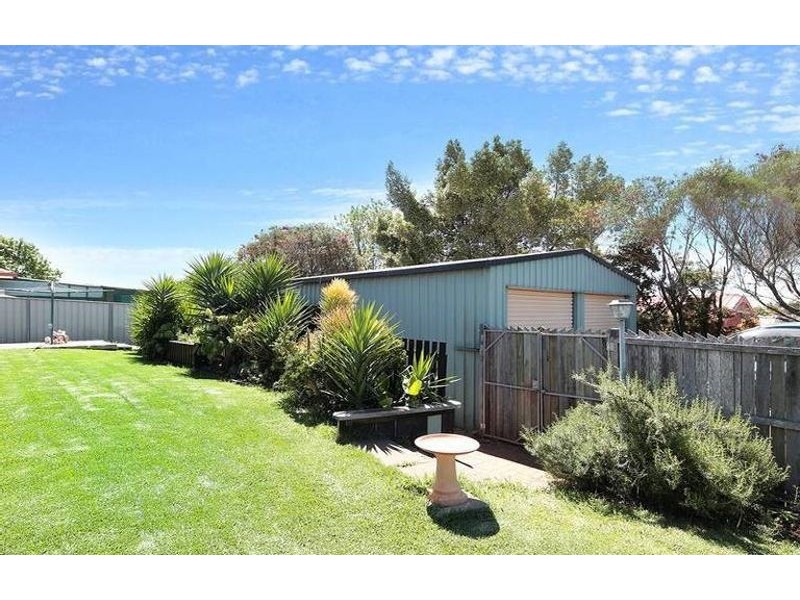 1 Champagne Crescent, Wilsonton Heights QLD 4350