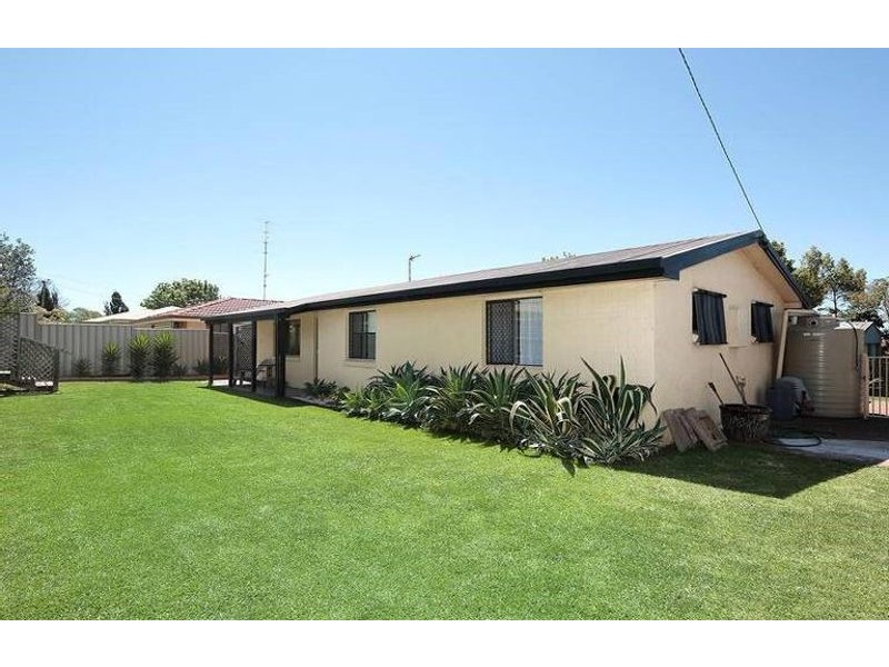 1 Champagne Crescent, Wilsonton Heights QLD 4350