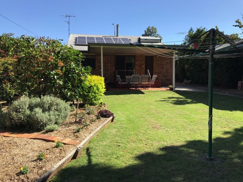 277b James Street, Newtown QLD 4350