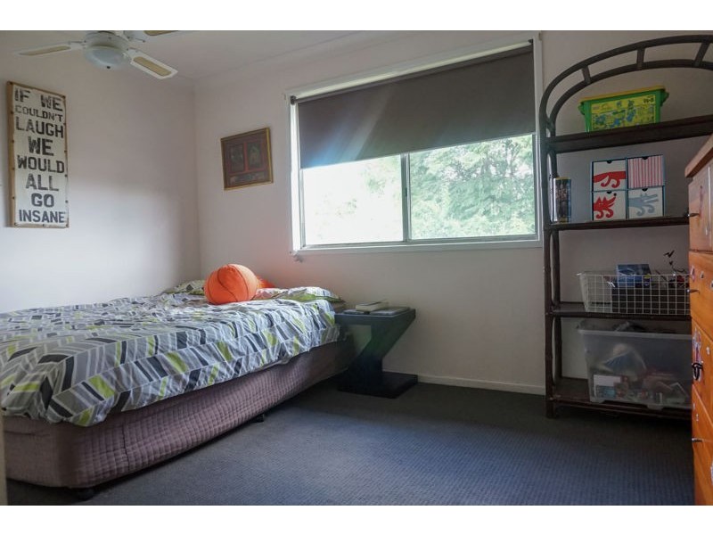 5 Talinga Street, Mount Lofty QLD 4350