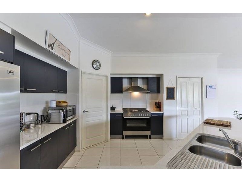 18 Northerly Drive, Hodgson Vale QLD 4352