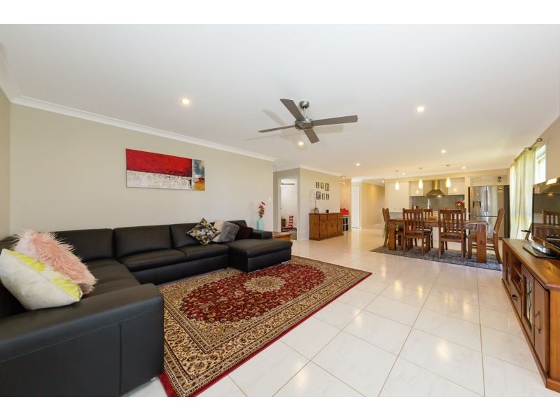 46 Entabeni Drive, Kearneys Spring QLD 4350