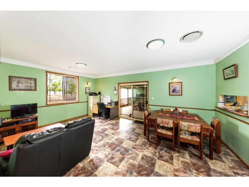 45 William Street, Cambooya QLD 4358