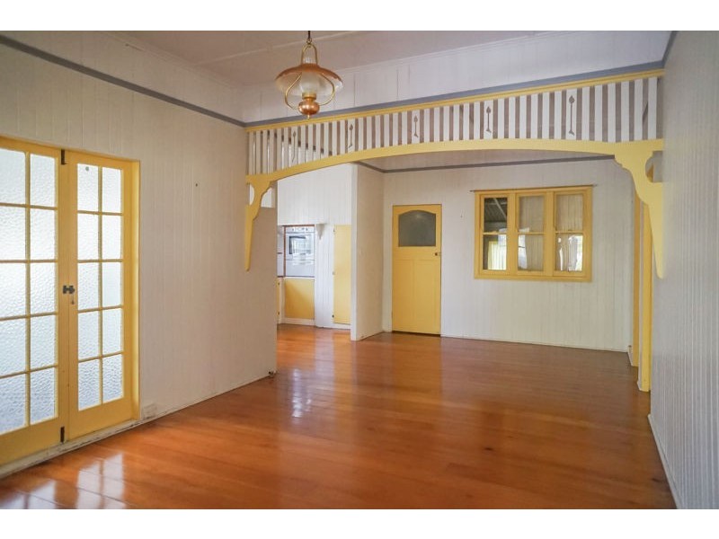 13 McCarthy Street, Newtown QLD 4350