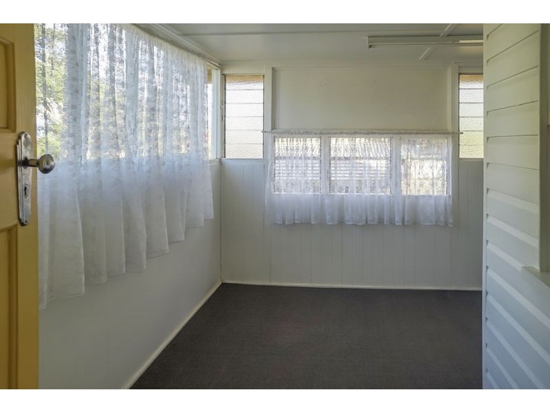 13 McCarthy Street, Newtown QLD 4350