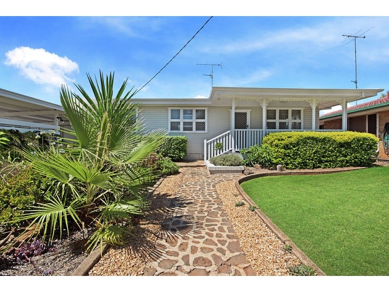 26 Tomkinson Street, Wilsonton QLD 4350