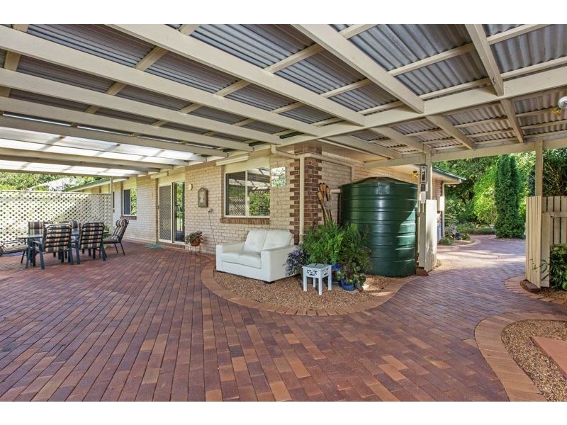 6 Clarke Road, Highfields QLD 4352