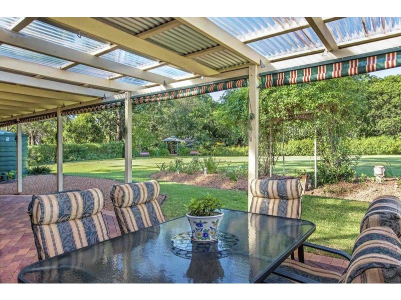6 Clarke Road, Highfields QLD 4352