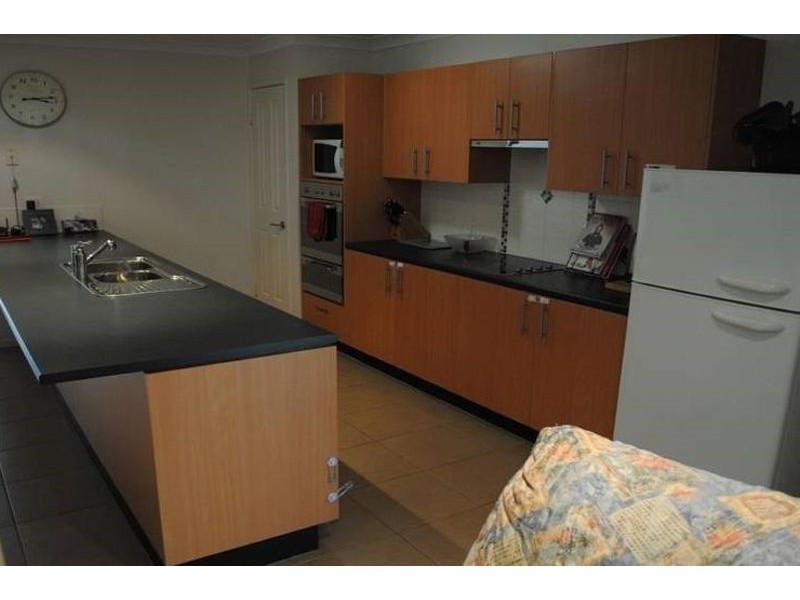 6 Lomandra Court, Warwick QLD 4370