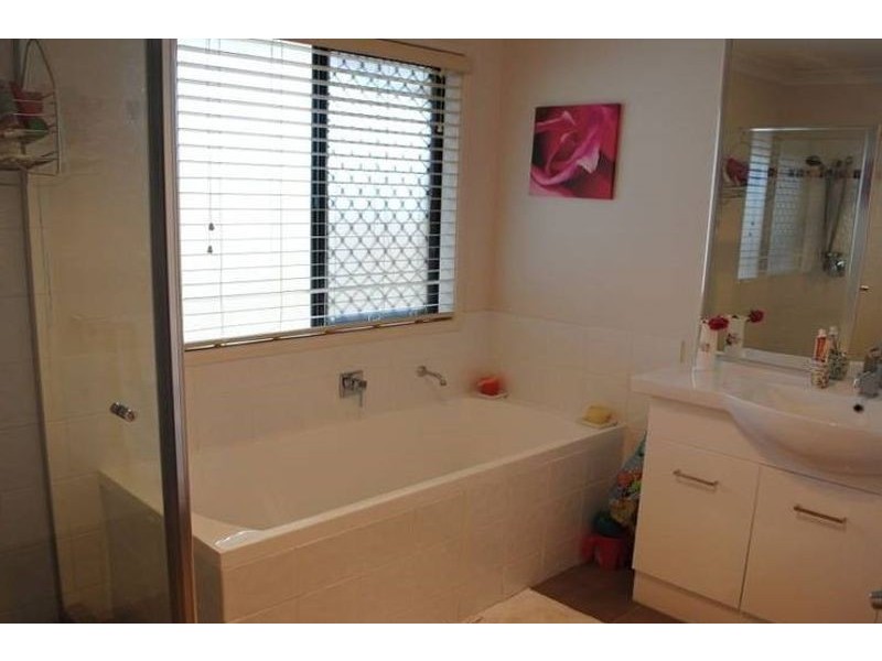 6 Lomandra Court, Warwick QLD 4370