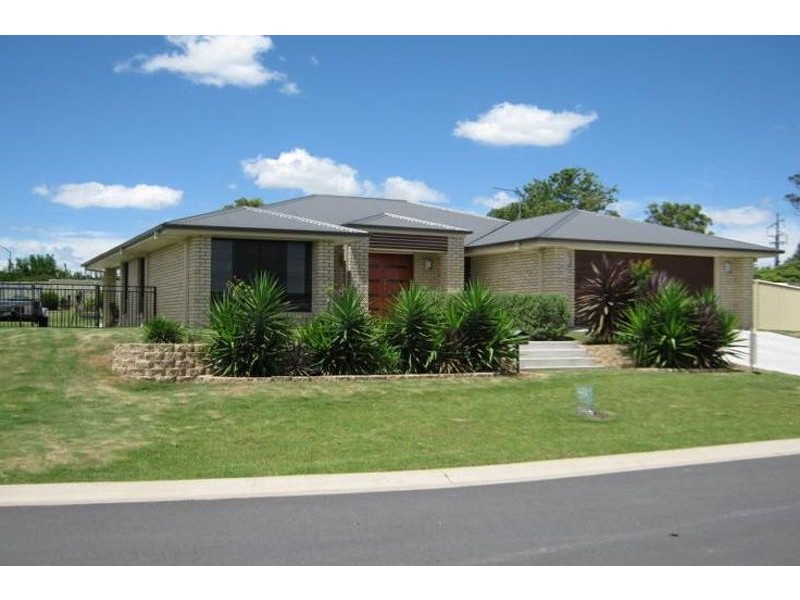 6 Lomandra Court, Warwick QLD 4370