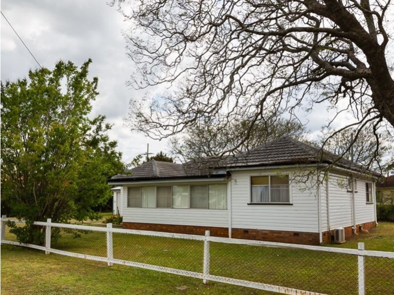 45 Butt Street, Harristown QLD 4350