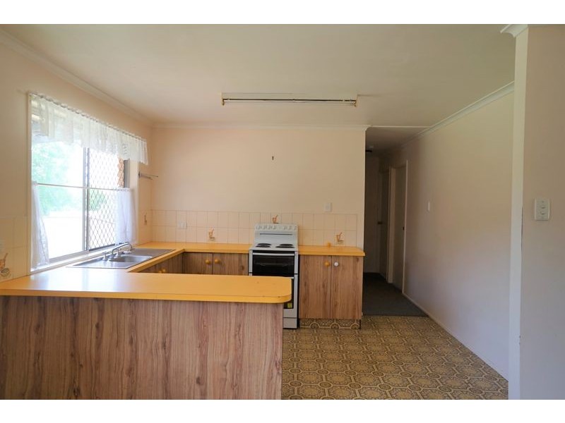 193 Tor Street, Rockville QLD 4350