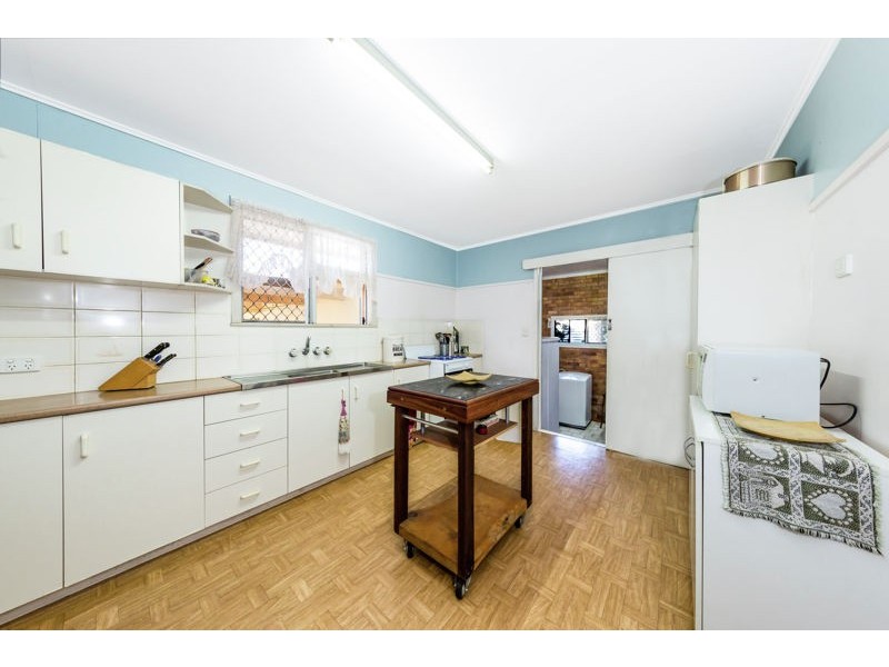 17 Perina Street, Wilsonton QLD 4350