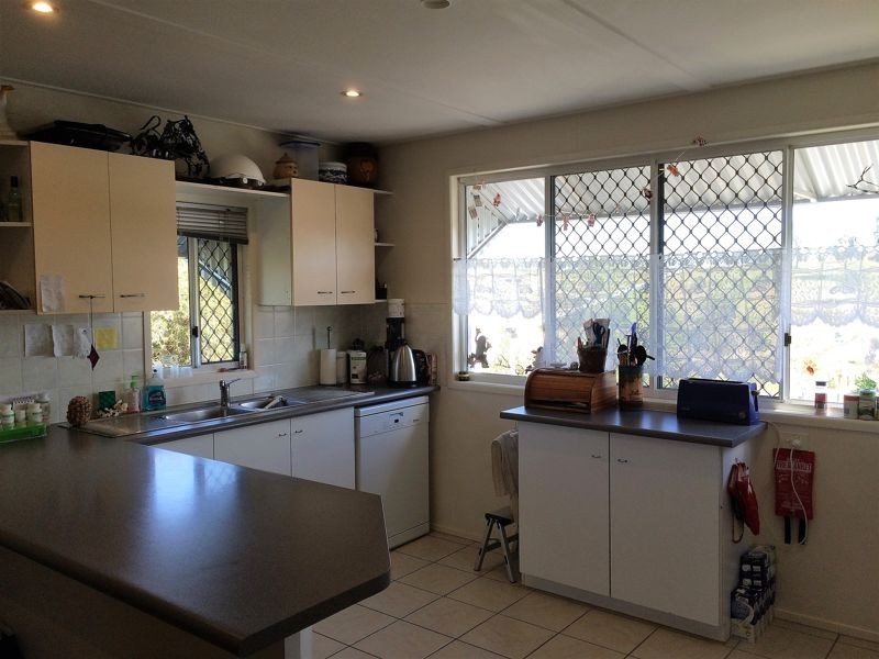 424 Ropeley Rockside Road, Gatton QLD 4343