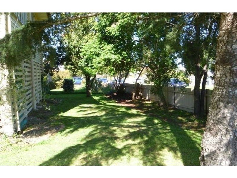 130 North Street, North Toowoomba QLD 4350