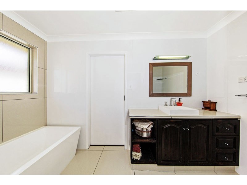 3 McDonald Court, Wyreema QLD 4352