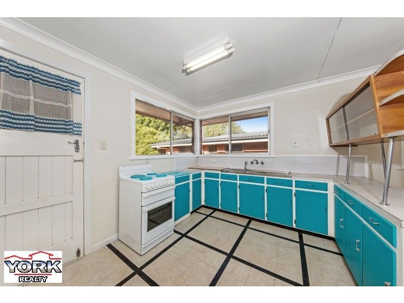 193 North Street, Rockville QLD 4350