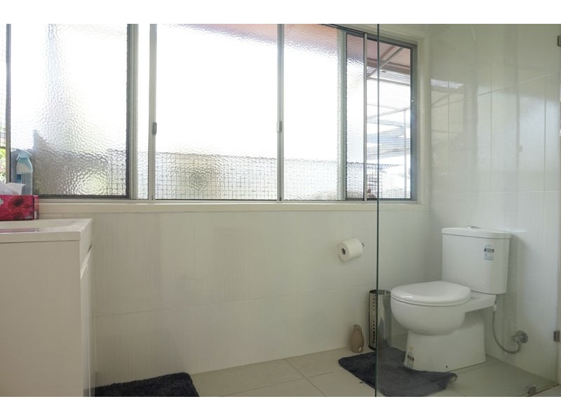 321 South Street, Harristown QLD 4350