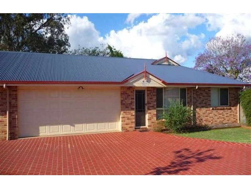 2/25 Payne Street, Wilsonton QLD 4350