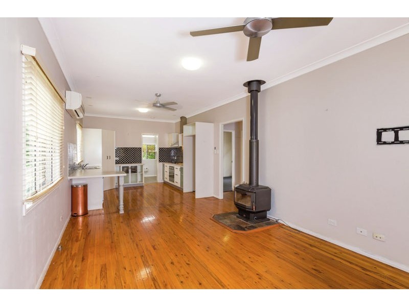 66 Alford Street, Mount Lofty QLD 4350