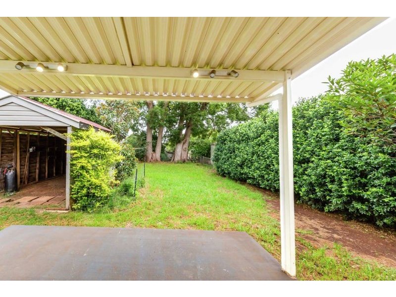 66 Alford Street, Mount Lofty QLD 4350