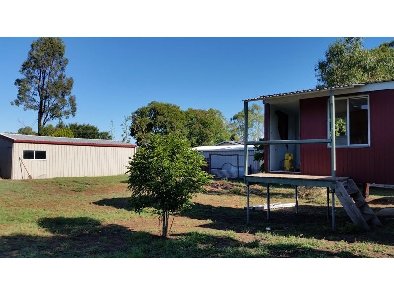 14 Mansel Drive, Gowrie Junction QLD 4352