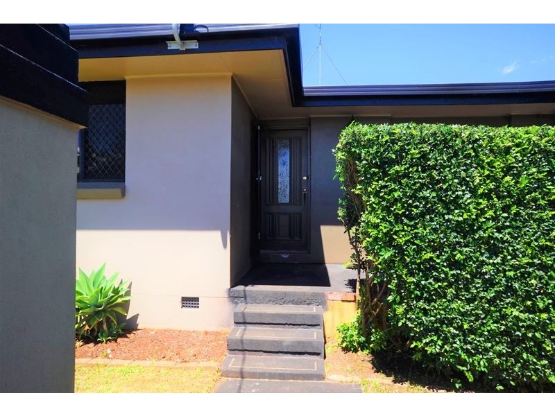 74 Warwick Street, Harristown QLD 4350