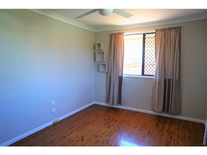 74 Warwick Street, Harristown QLD 4350