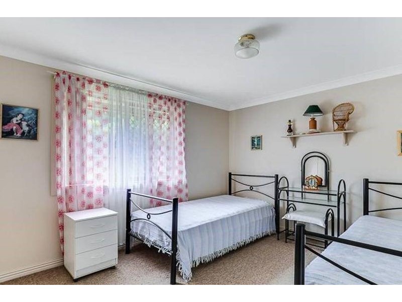 118 Hursley Road, Newtown QLD 4350